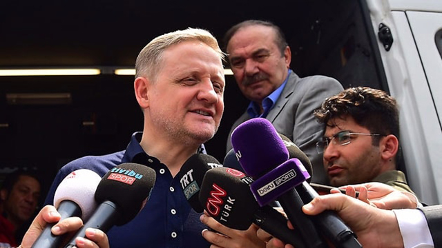Göksel Gümüşdağ: Galatasaray taraftarları kusura bakmasınlar