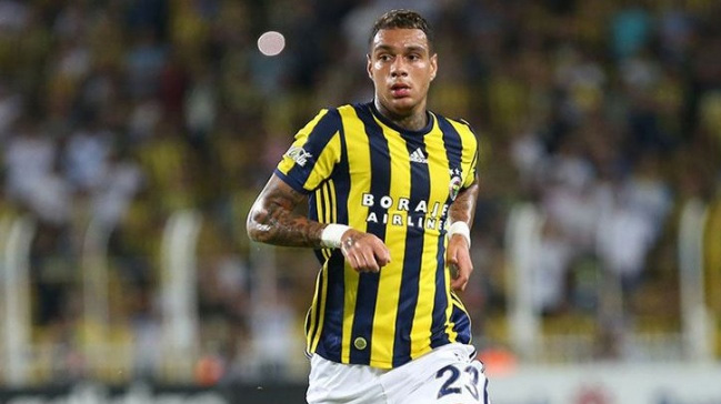 van der Wiel'e Swansea City talip oldu