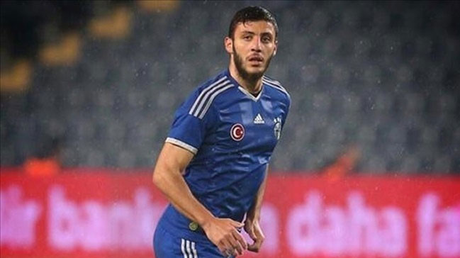 Hakan Çinemre Göztepe'ye transfer oldu
