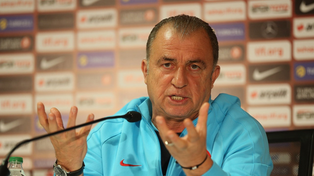 Galatasaraylılar çıldırdı: Alo! Fatih Terim geliyor mu?
