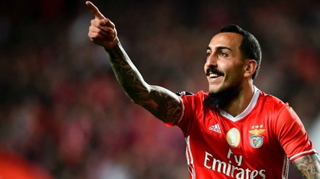 Beşiktaş Mitroglou'nu İstanbul'a çağırdı