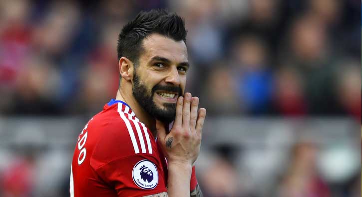 Negredo pahalı geldi! Transferde geri adım... 