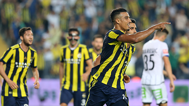 Fenerbahçe sahasında hata yapmadı!
