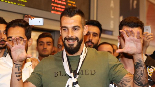 Negredo KAP'a bildirildi! İşte maliyeti