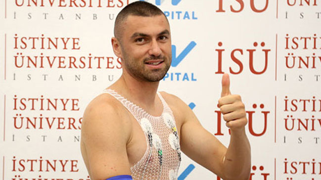 Burak Yılmaz gizlice Trabzon'a gitti