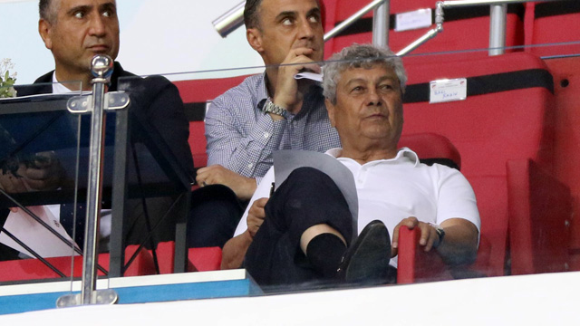 Lucescu'dan flaş sözler: Genç hoca lazım