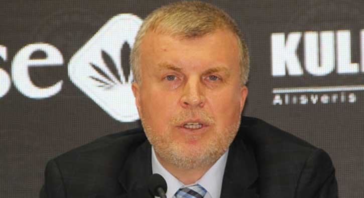 Sahaya bıçak atan kişi yakalandı