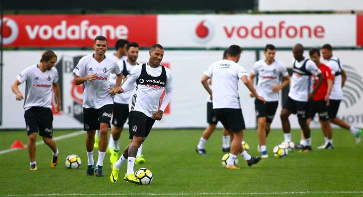 Beşiktaş Antalyaspor maçı hazırlıklarını sürdürdü