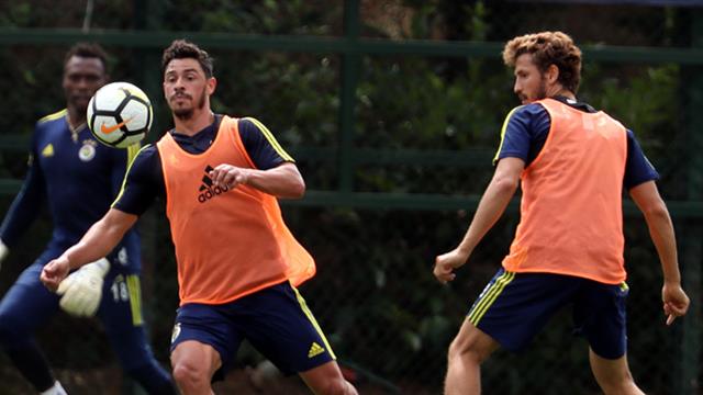 Fenerbahçe'de Giuliano da ilk idmanına çıktı