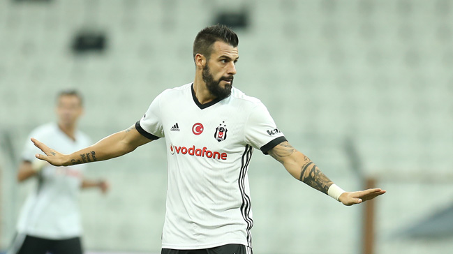 Negredo alev aldı