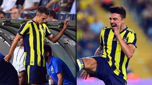 Fenerbahçeli taraftarlardan büyük protesto