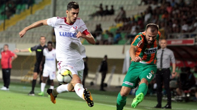Karabükspor son nefeste yıkıldı! Alanyaspor... 