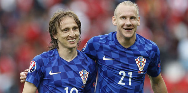 Dinamo Kiev Vida için en az 4 milyon euro dedi