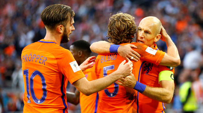Hollanda Bulgaristan karşısında zorlanmadı