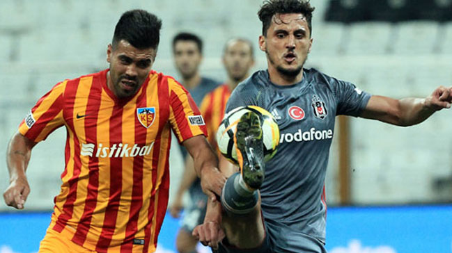 Kayserispor, Mustafa Pektemek'i kadrosuna katmak istiyor 