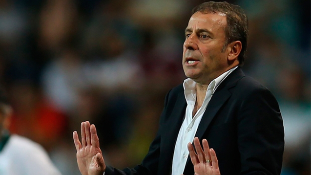 Abdullah Avcı Fenerbahçe'yi ezberliyor