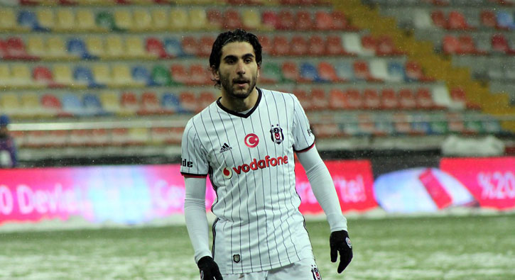 Aras Özbiliz'in yeni takımı Balıkesirspor oluyor