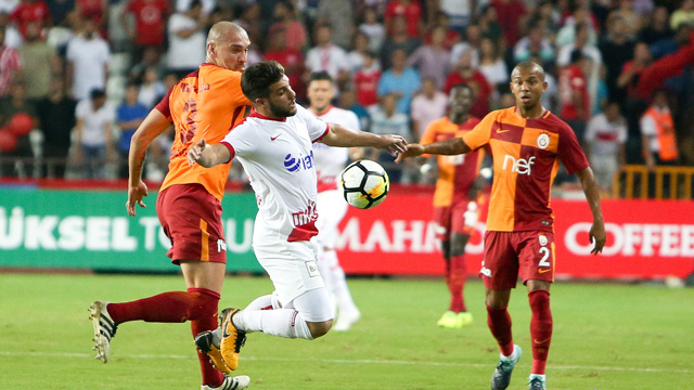 Galatasaray ligdeki ilk puan kaybını yaşadı