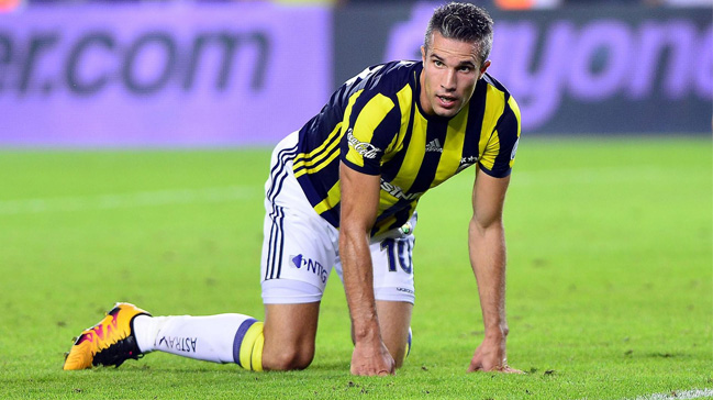 Fenerbahçe'den flaş Robin van Persie kararı