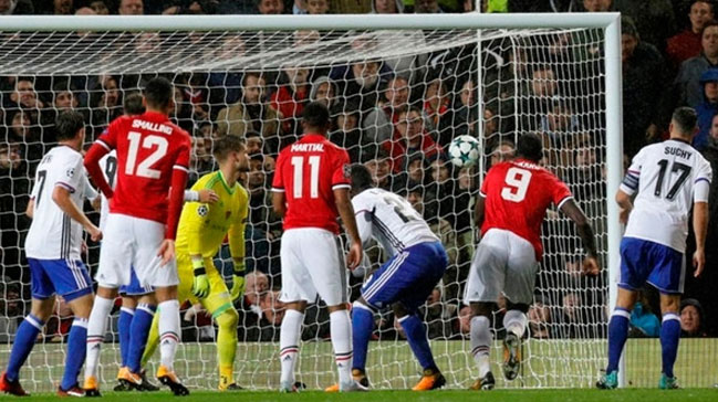 UEFA iki maça soruşturma açtı