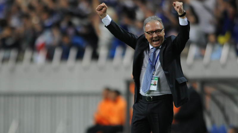 Antalyaspor'dan Alberto Zaccheroni bombası