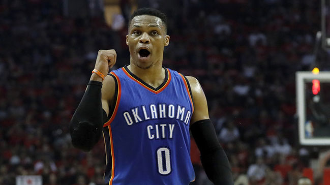 Russell Westbrook imzayı attı