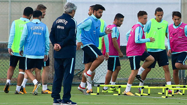 İzlanda ve Finlandiya hazırlıkları sürüyor