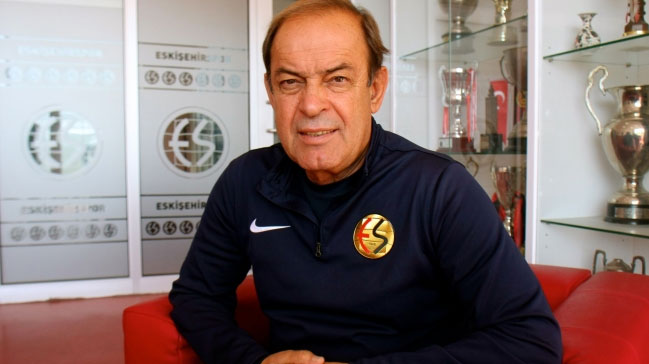 Yücel İldiz: Fatih Terim takımın başında kalmalıydı