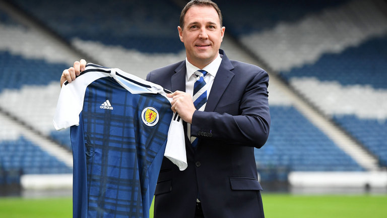 İskoçya'da Malky Mackay dönemi başladı