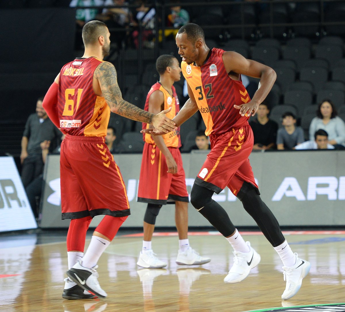 Galatasaray Odebank, Darüşşafaka Basket'e 68-67 mağlup oldu