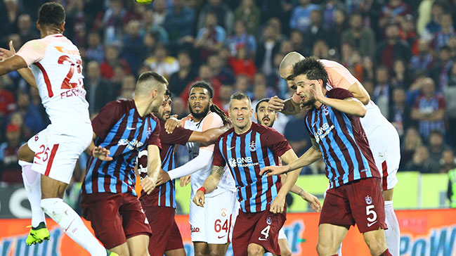 Trabzonspor'dan Galatasaray kötü sürpriz!