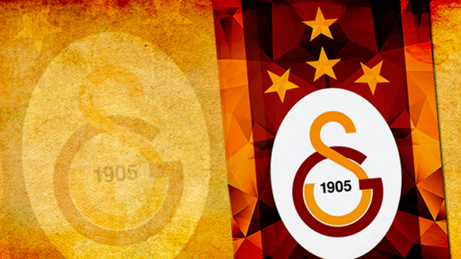 Galatasaray'da 8 futbolcu bavulunu topladı!