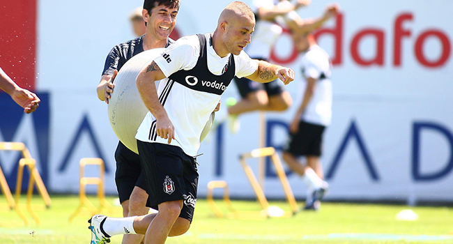 Gökhan Töre, Ocak ayında takıma katılacak!