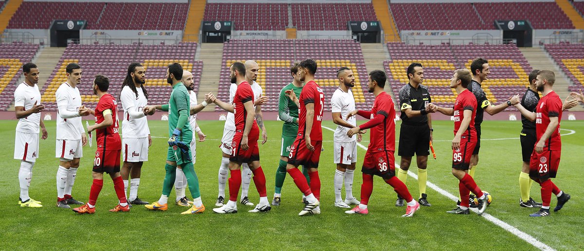 Galatasaray hazırlık maçında Ümraniyespor'u 3-2 yendi