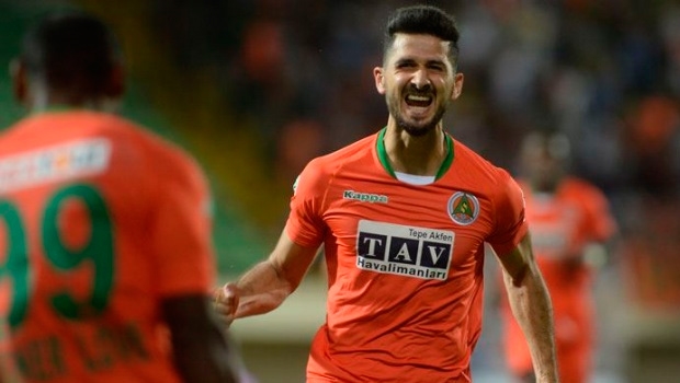 Alanyaspor Emre Akbaba için Galatasaray'dan Yasin Öztekin - Sinan Gümüş + 2 milyon euro istedi