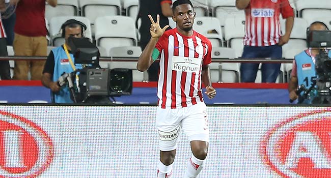 Fenerbahçe, Eto'o'yu devre arasında kadroya katmayı planlıyor