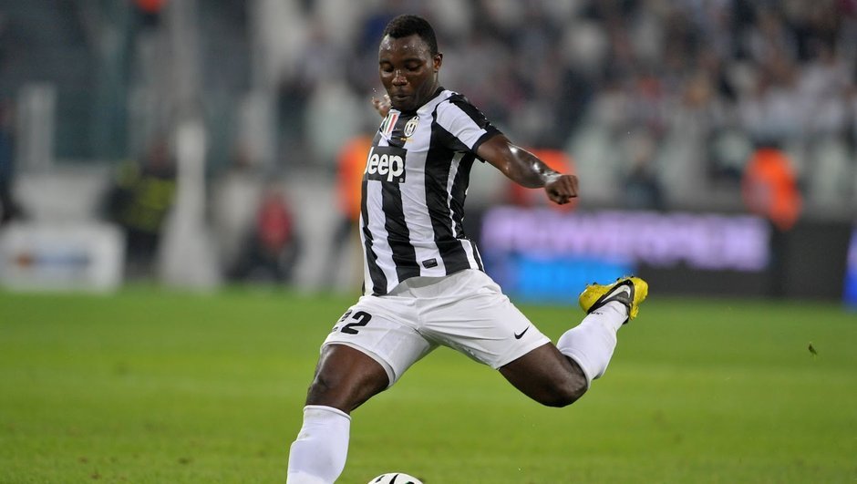 Kwando Asamoah Juventus'ta kalmaya karar verdi