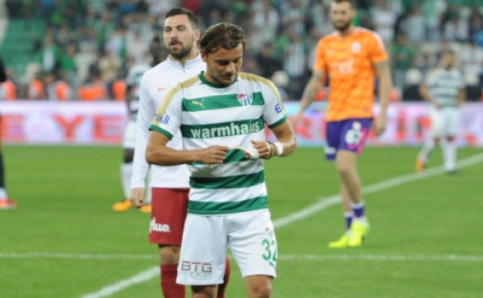 Bursaspor'un kapısını çaldılar! 'Parayı Trabzonspor'a değil bana ödeyin'