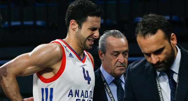 Doğuş Balbay, sakatlığı sebebiyle 2 ay parkelerden uzak kalacak