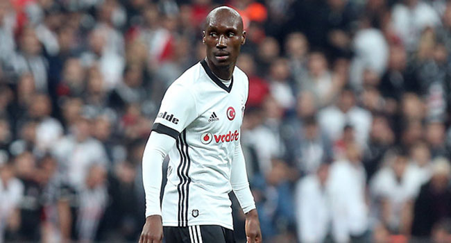 Atiba Hutchinson, Kanada'da 6. kez 'Yılın Erkek Futbolcusu' seçildi