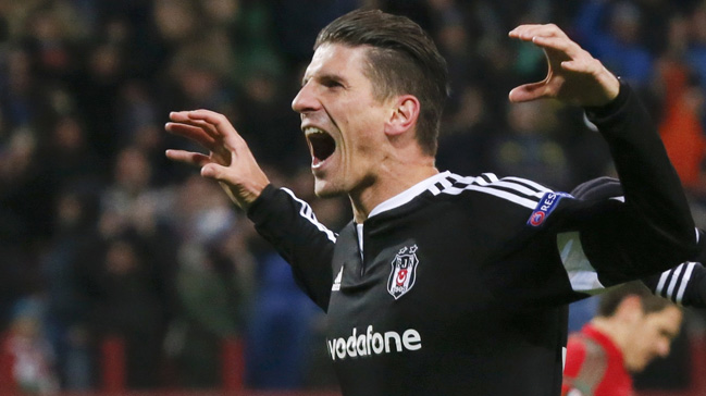 Mario Gomez geri dönüyor