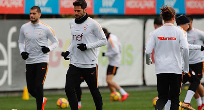 Hakan Balta, A Takımla antrenmanlara başladı