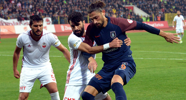 Atiker Konyaspor, Mehmet Batdal'ı transfer etmek istiyor