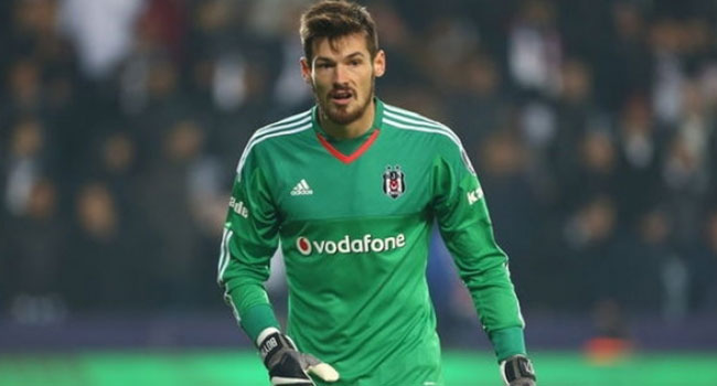 Beşiktaş'ta Denys Boyko devre arasında takımdan ayrılıyor