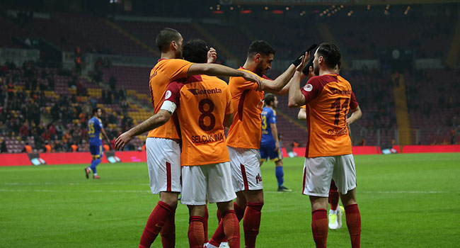Galatasaray zorlanmadan kazandı