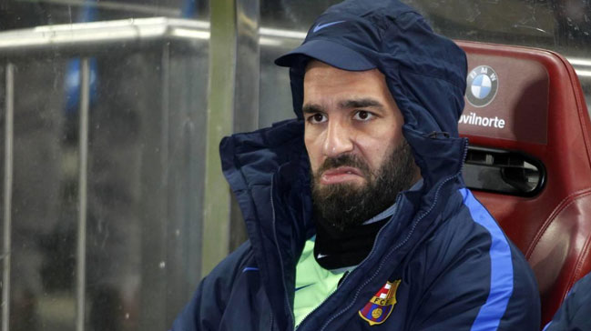Arda Turan Chicago Fire ile görüşüyor
