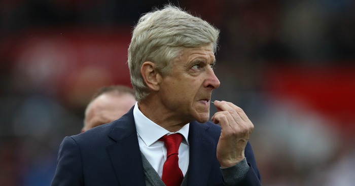 Arsene Wenger'e 3 maç ceza verildi