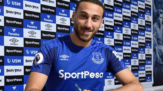 Cenk Tosun resmen Everton'da
