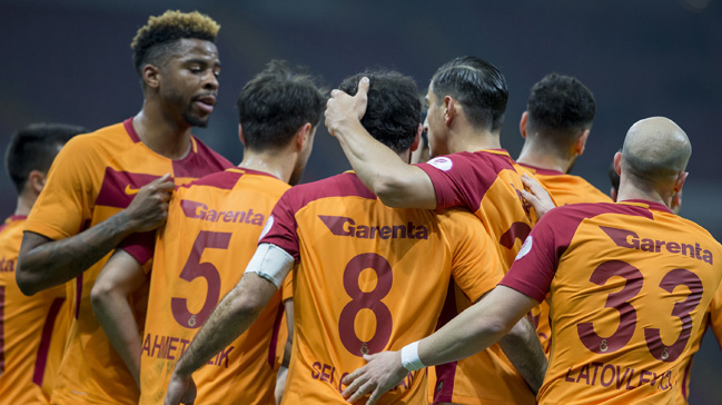Galatasaray'da flaş ayrılık