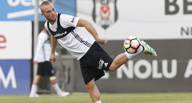 Beşiktaş'ta Gökhan Töre sevinci